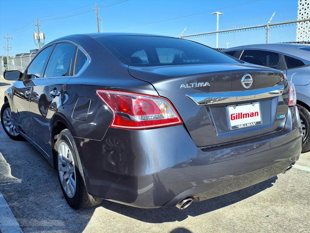 Used 2013 Nissan Altima 2.5 S Sedan