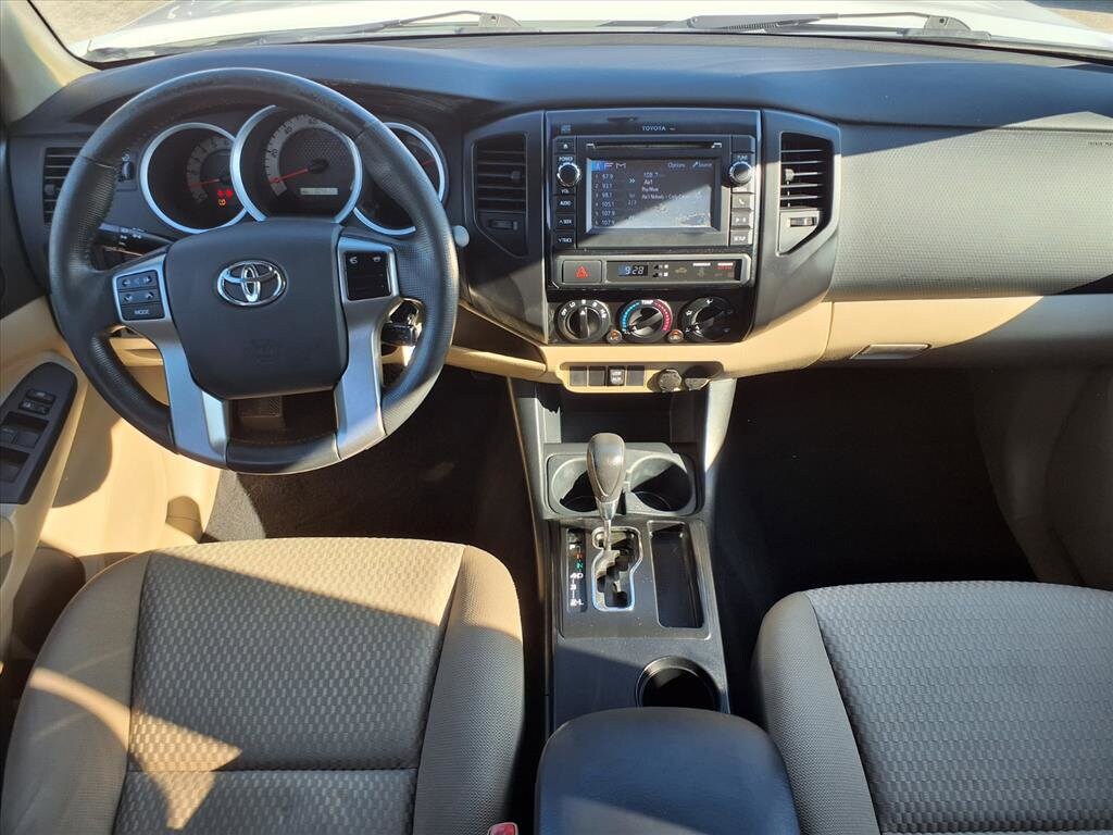 2013 Toyota Tacoma PreRunner photo 4