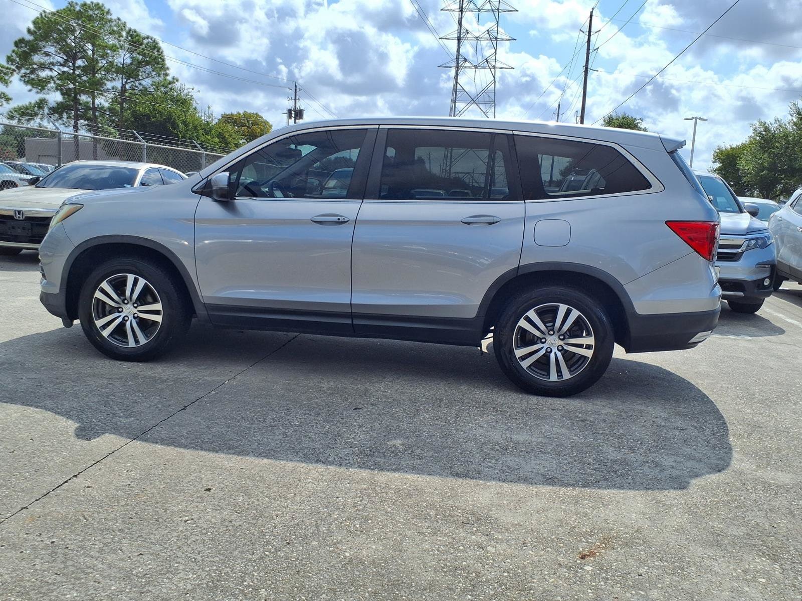 2016 Honda Pilot EX-L - Photo 24