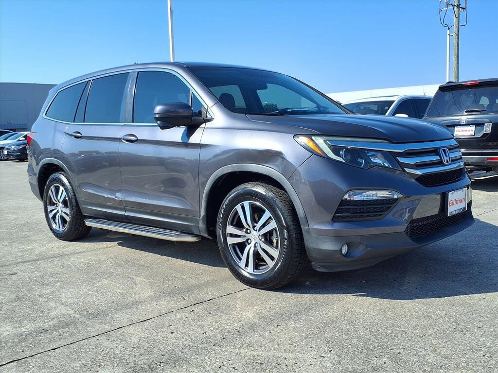 2018 Honda Pilot EX photo 2