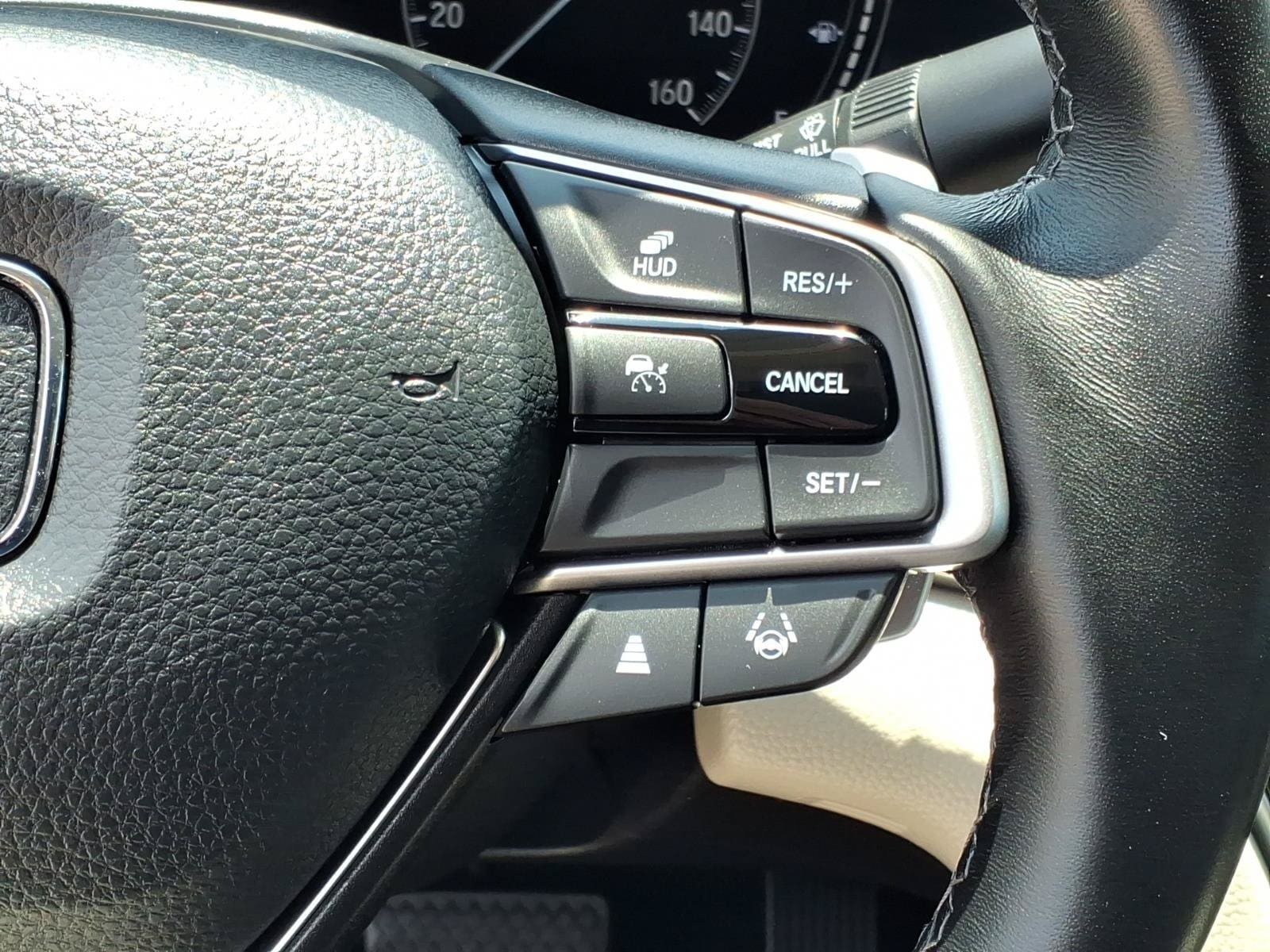 2021 Honda Accord Touring - Photo 29