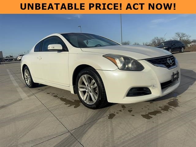 2013 Nissan Altima Coupe S