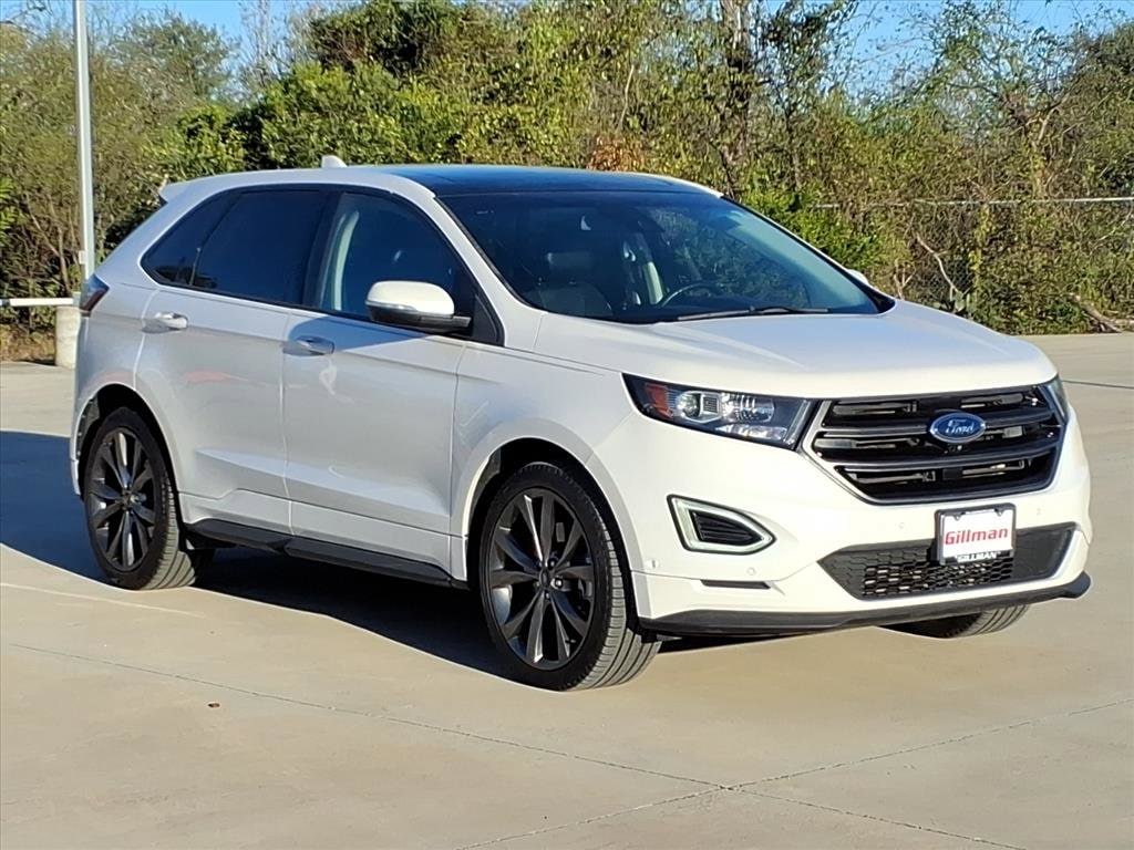2016 Ford Edge Sport photo 2