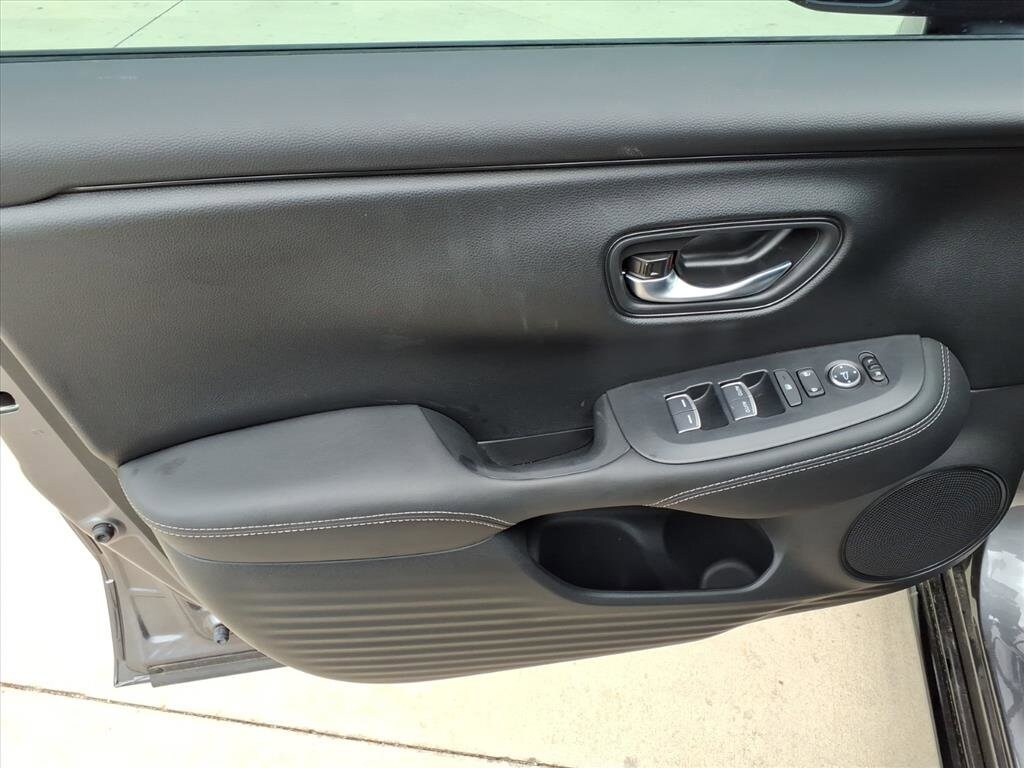 2026 Honda HR-V EX-L - Photo 18