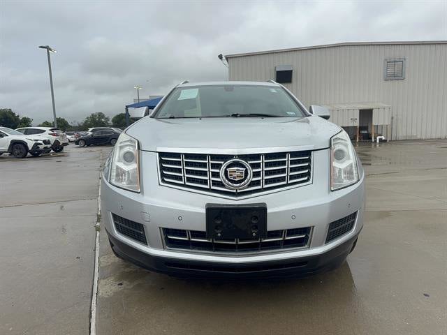 Used 2015 Cadillac SRX Luxury Collection with VIN 3GYFNBE30FS586513 for sale in Schertz, TX