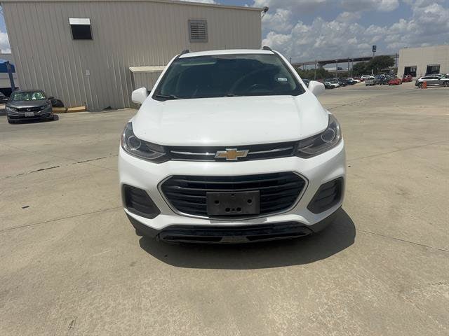 Used 2019 Chevrolet Trax LT with VIN KL7CJLSB0KB738556 for sale in Selma, TX