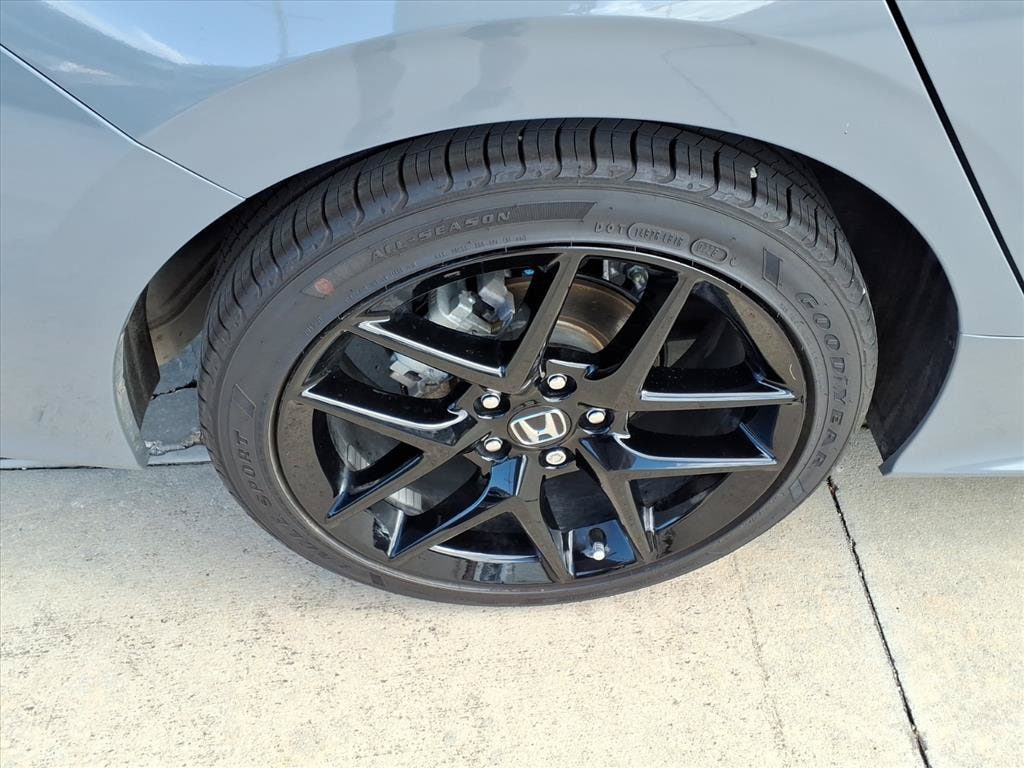 2026 Honda Civic Sport - Photo 11