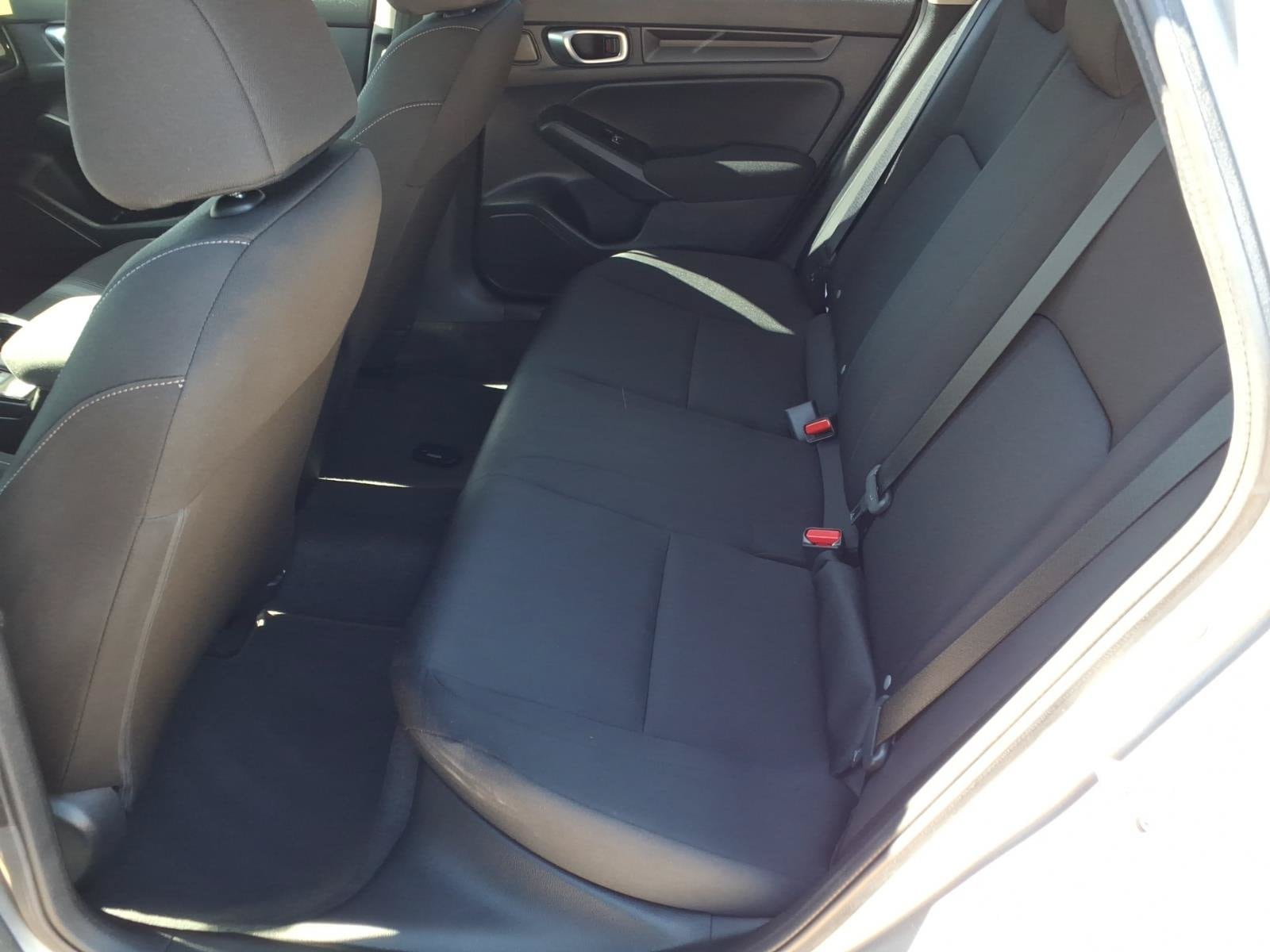 2023 Honda Civic Hatchback LX - Photo 14