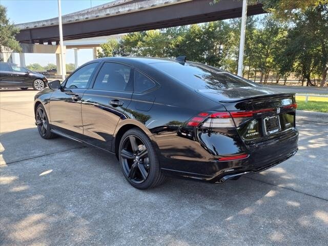 2025 Honda Accord Hybrid Sport-L photo 2
