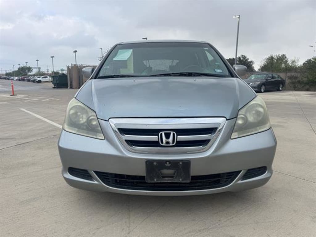 Used 2005 Honda Odyssey EX Van