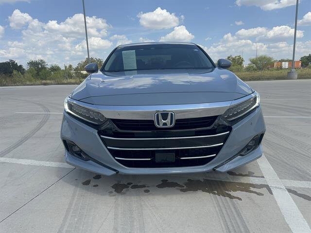 2021 Honda Accord Hybrid Touring photo 2