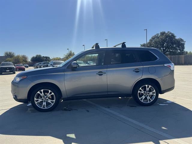 2014 Mitsubishi Outlander GT photo 4