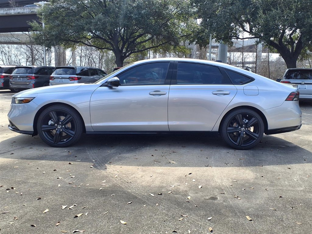 2026 Honda Accord Hybrid Sport-L - Photo 11