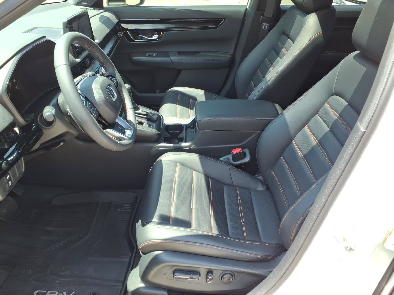 2024 Honda CR-V Sport Touring - Photo 18