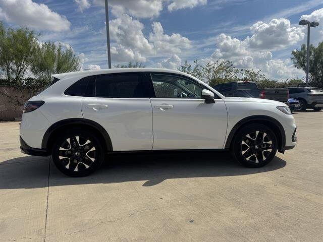2026 Honda HR-V EX-L photo 4