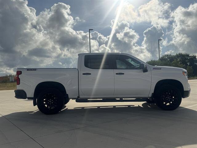 2024 Chevrolet Silverado 1500 LT Trail Boss photo 4
