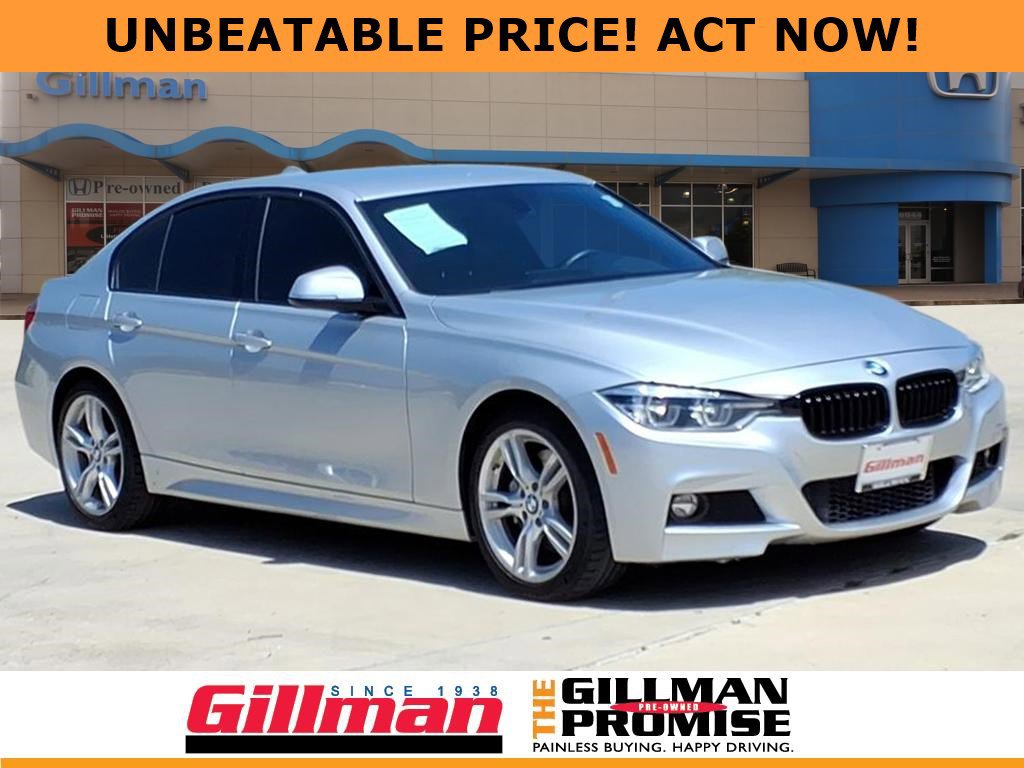 2018 BMW 3 Series 330i Sedan's photo