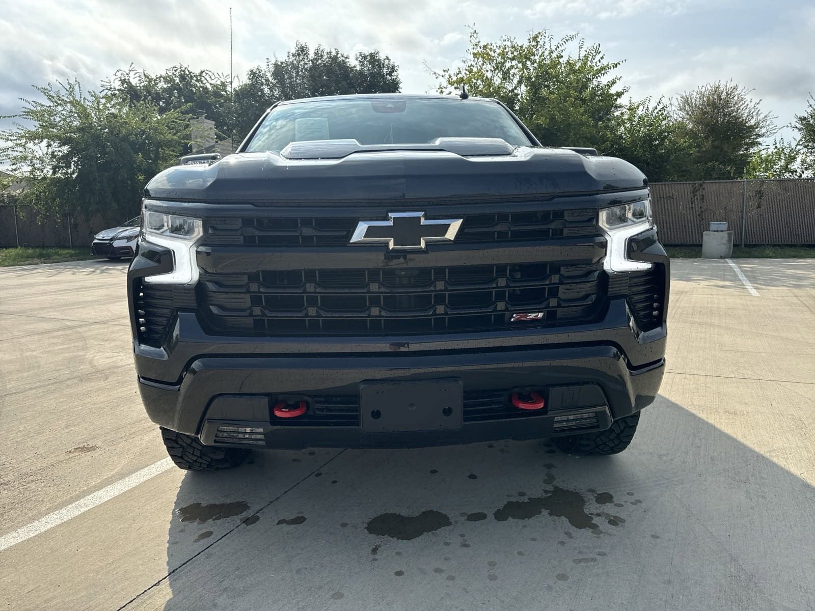 Used 2022 Chevrolet Silverado 1500 LT Trail Boss with VIN 3GCUDFEL1NG591664 for sale in Selma, TX