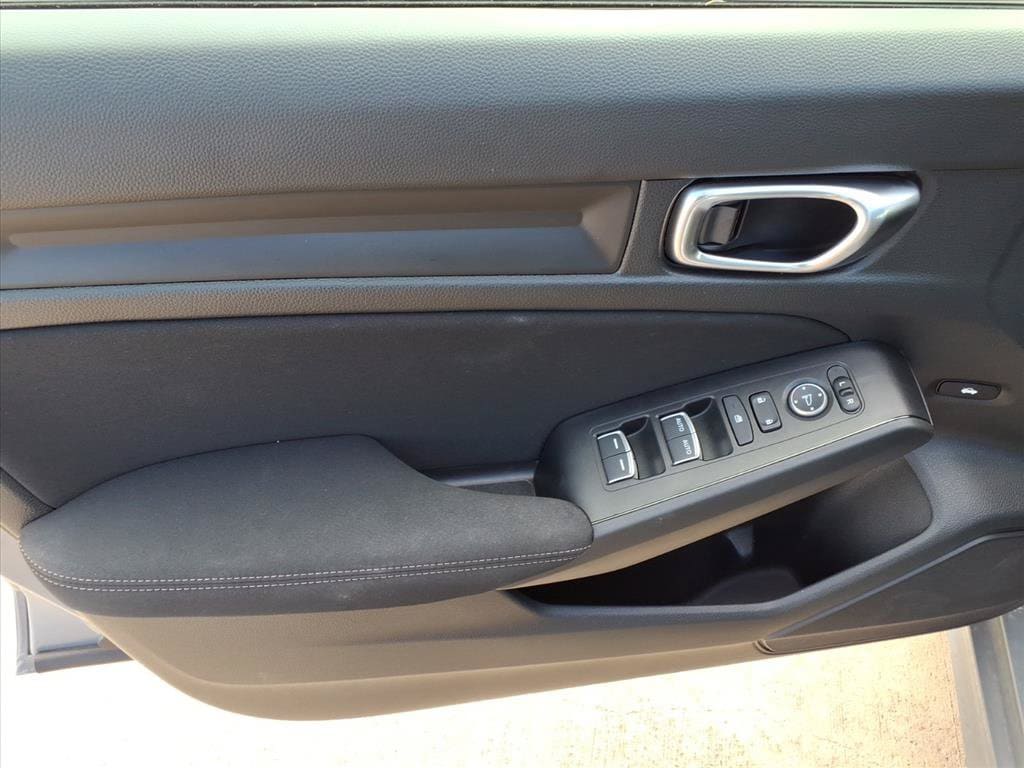 2026 Honda Civic Sport - Photo 18