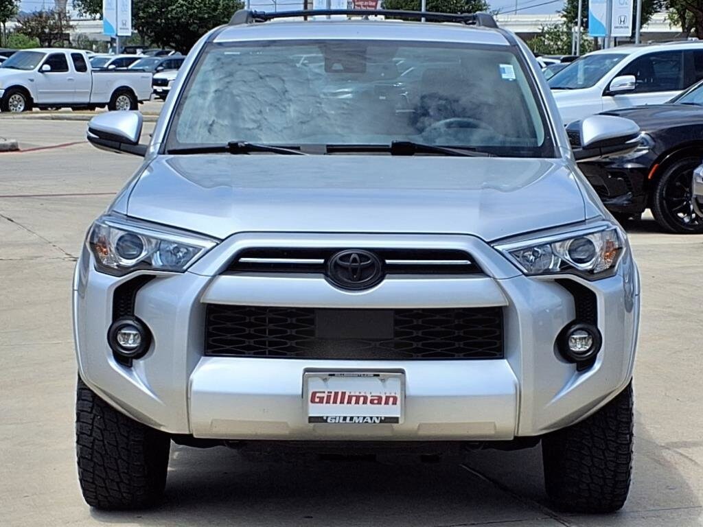 2023 Toyota 4Runner SR5 Premium photo 3