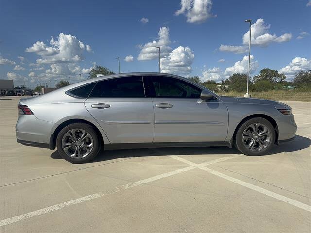 2023 Honda Accord EX photo 4