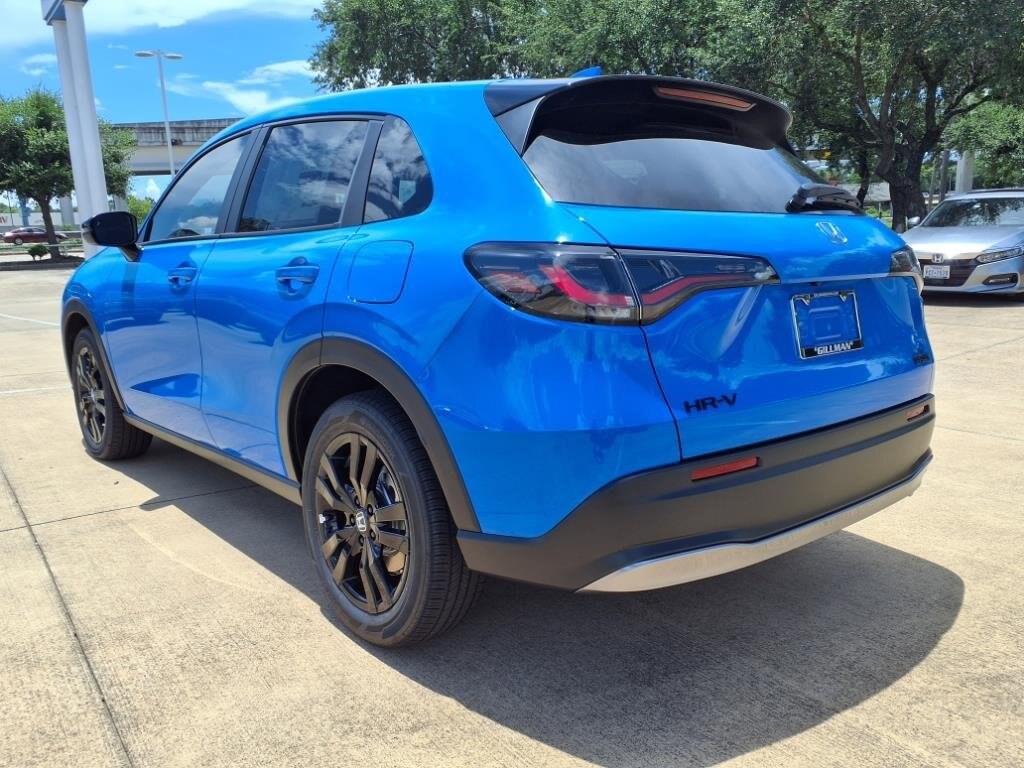 2026 Honda HR-V Sport photo 2
