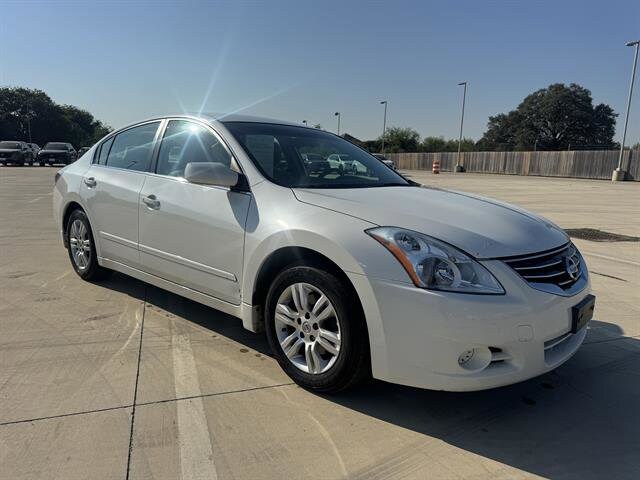 2012 Nissan Altima 2.5 S photo 3