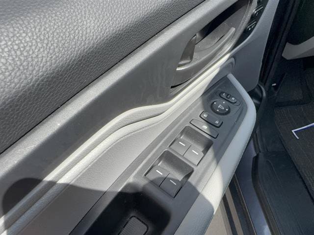 2024 Honda Odyssey EX-L - Photo 10