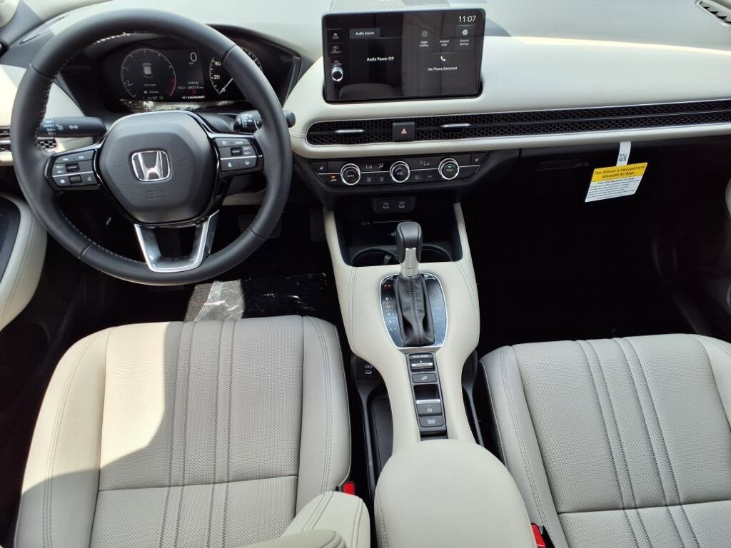 2026 Honda HR-V EX-L photo 3