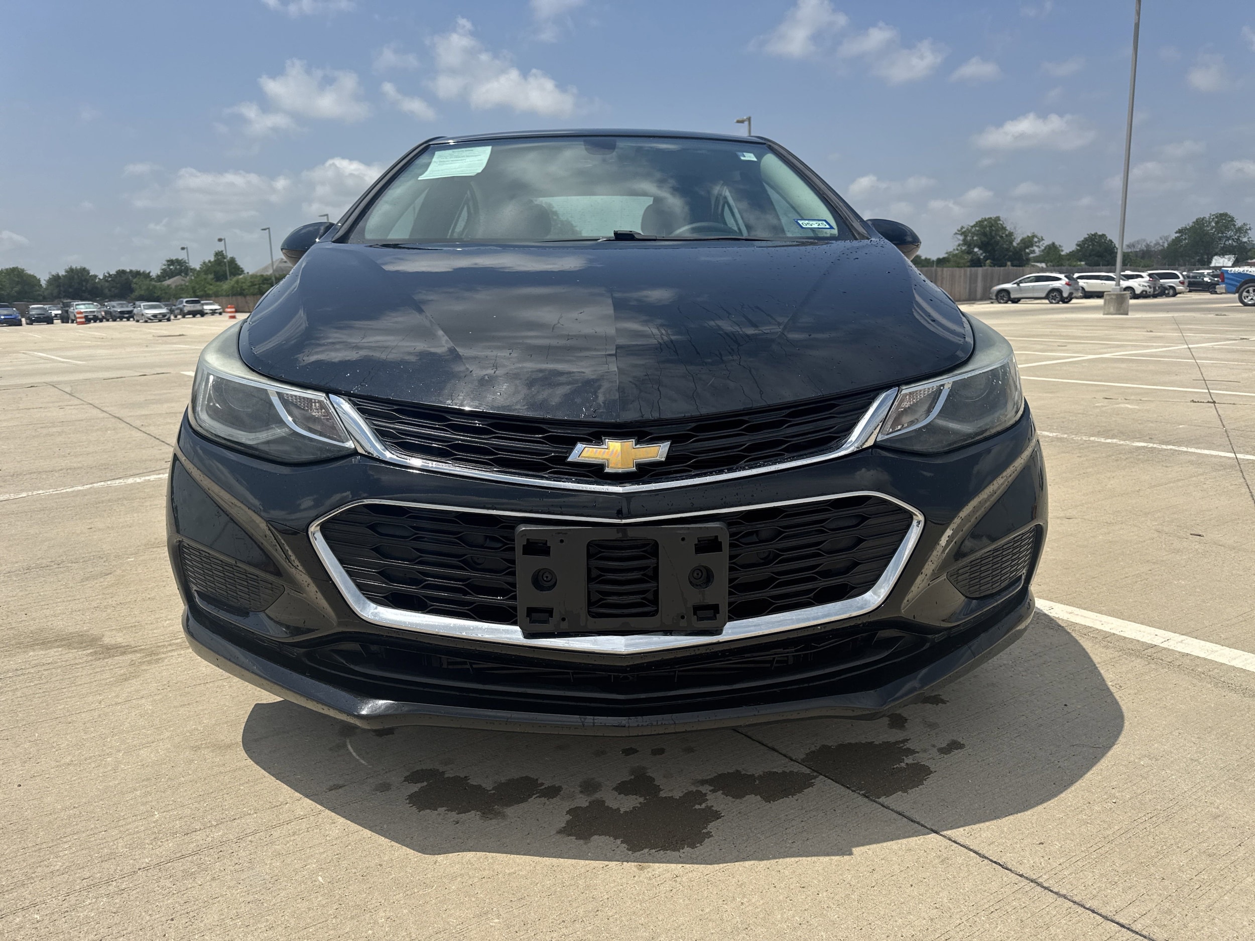 Used 2017 Chevrolet Cruze LT with VIN 1G1BE5SMXH7253717 for sale in Selma, TX