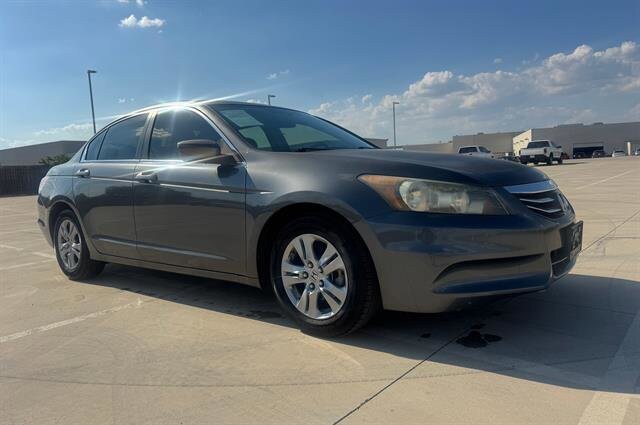 2011 Honda Accord LX-P photo 3