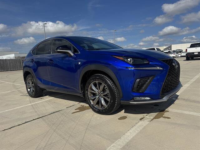 2020 Lexus NX 300 F SPORT photo 3