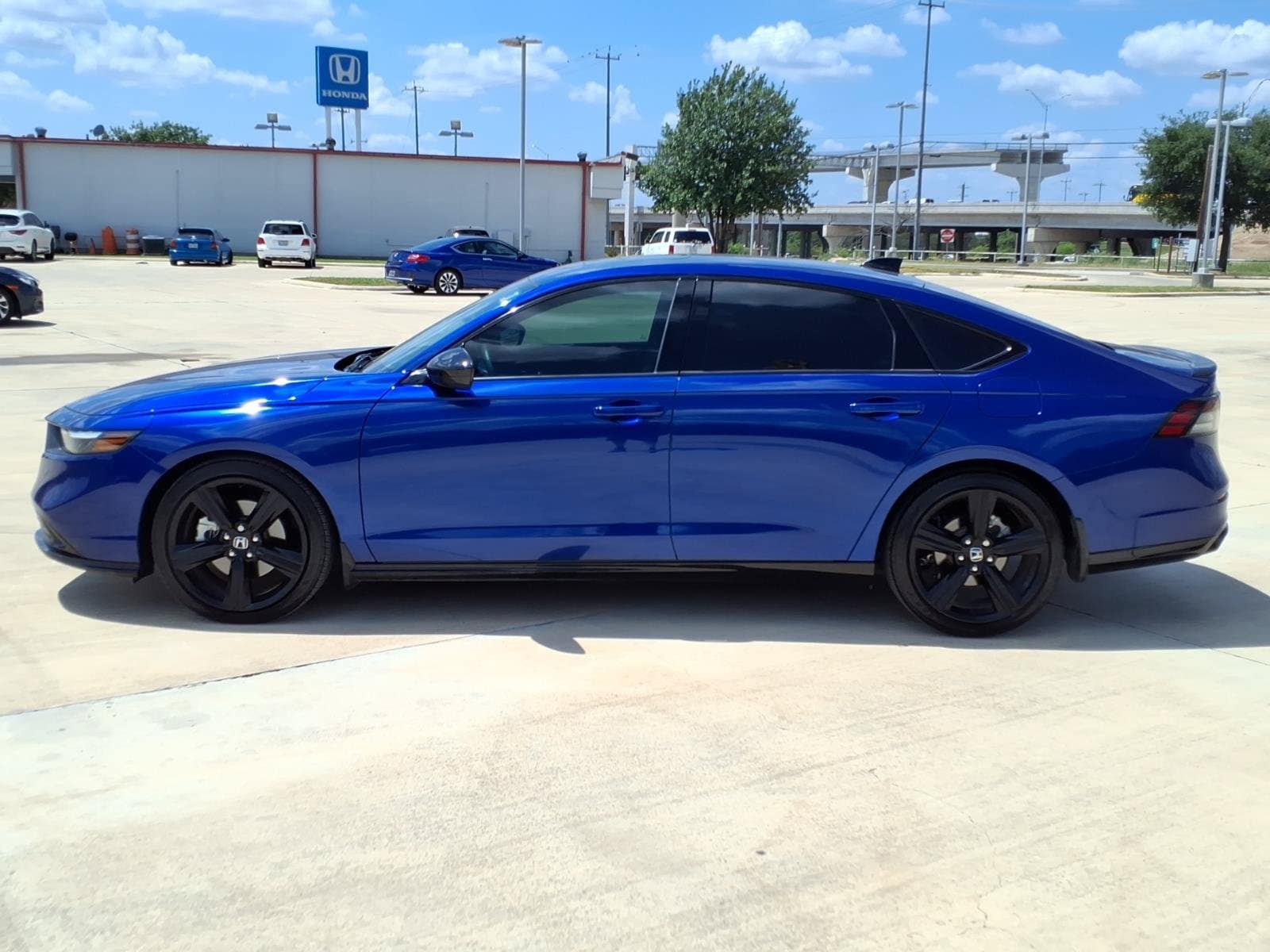 2024 Honda Accord Hybrid Sport-L - Photo 6