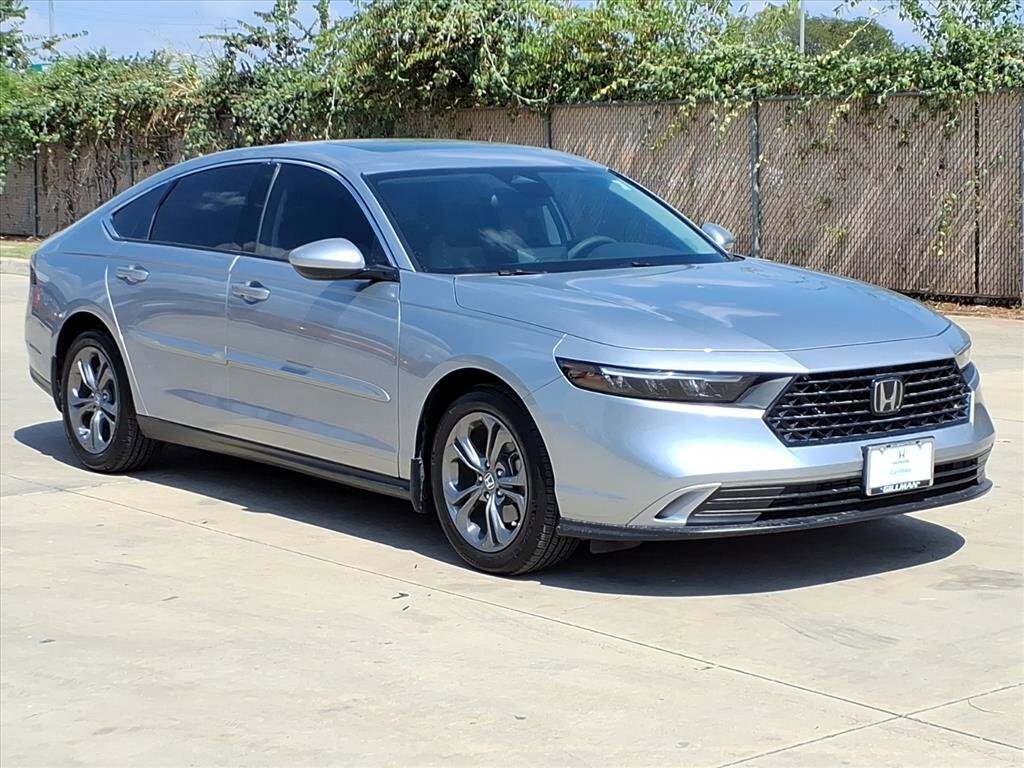 2023 Honda Accord EX photo 2