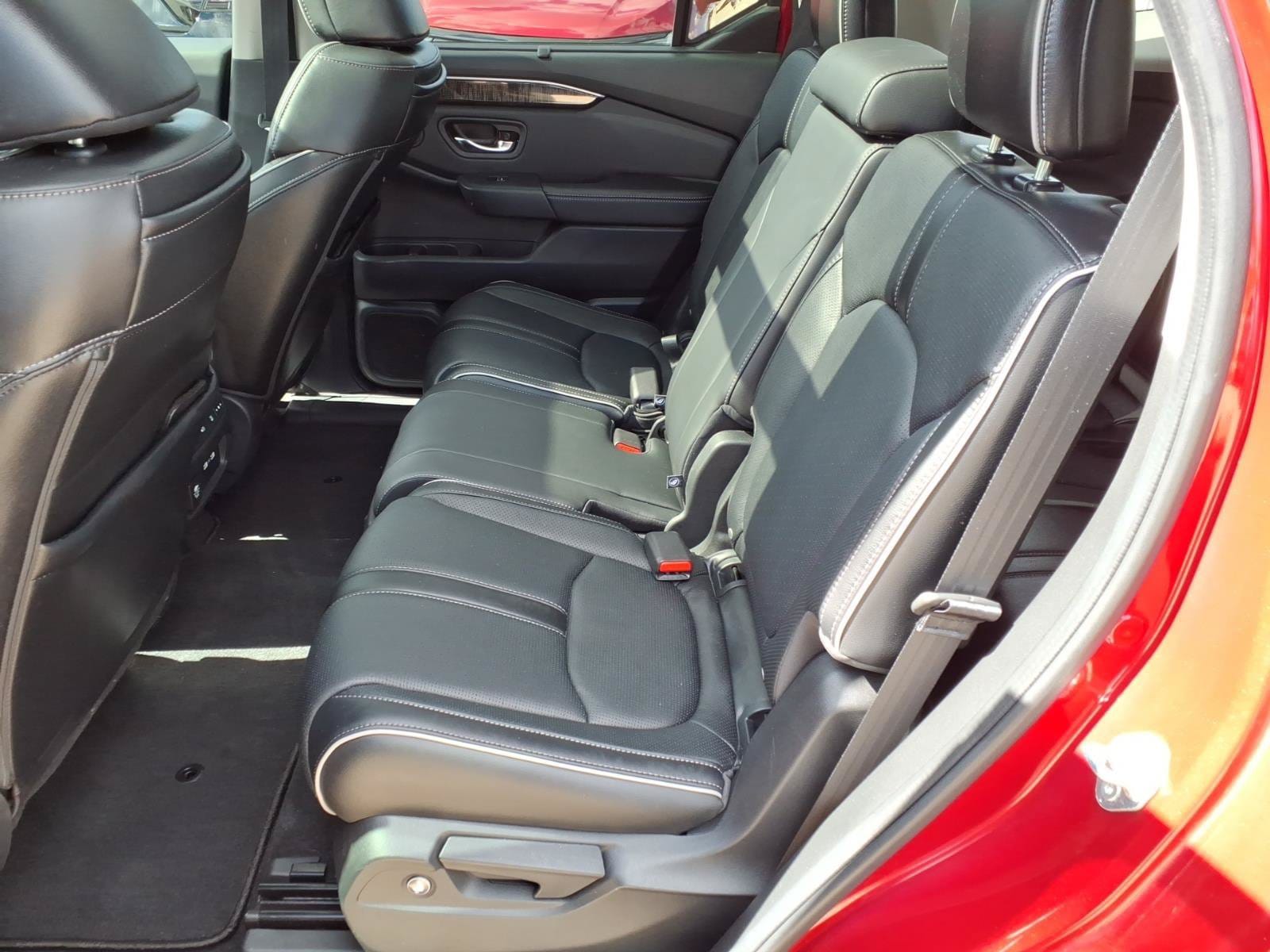 2025 Honda Pilot TrailSport - Photo 15