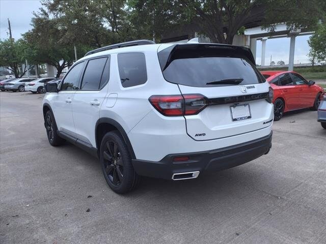 2025 Honda Pilot Black Edition photo 2