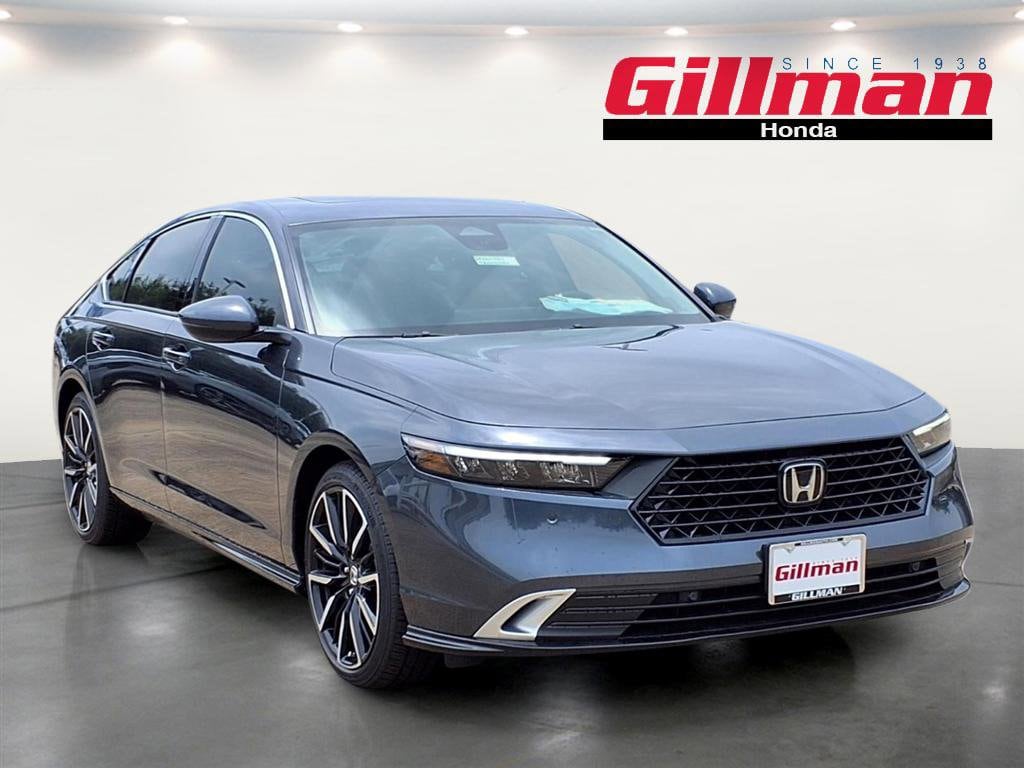 2026 Honda Accord Hybrid Touring's photo