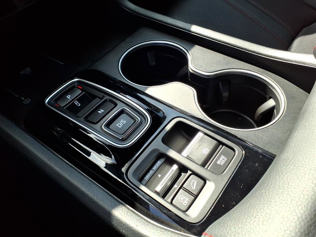 2025 Honda Pilot Black Edition - Photo 24