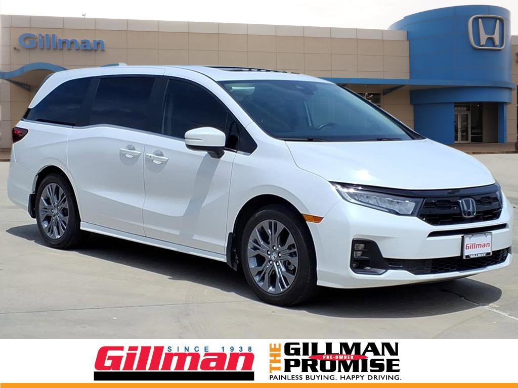 2025 Honda Odyssey Touring's photo