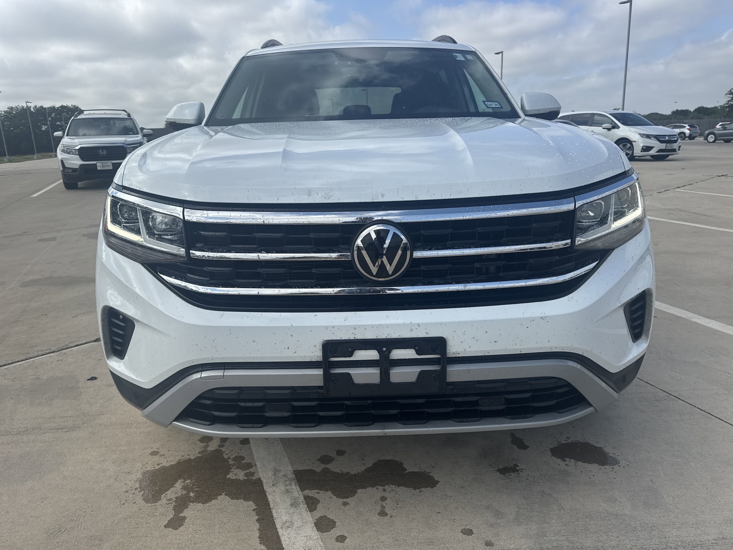 Used 2023 Volkswagen Atlas SE w/Tech with VIN 1V2JP2CA0PC545736 for sale in Selma, TX
