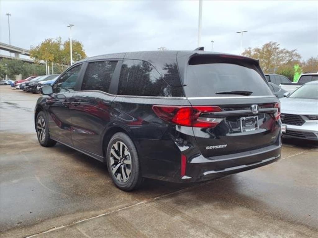 New 2026 Honda Odyssey EX-L Van Passenger