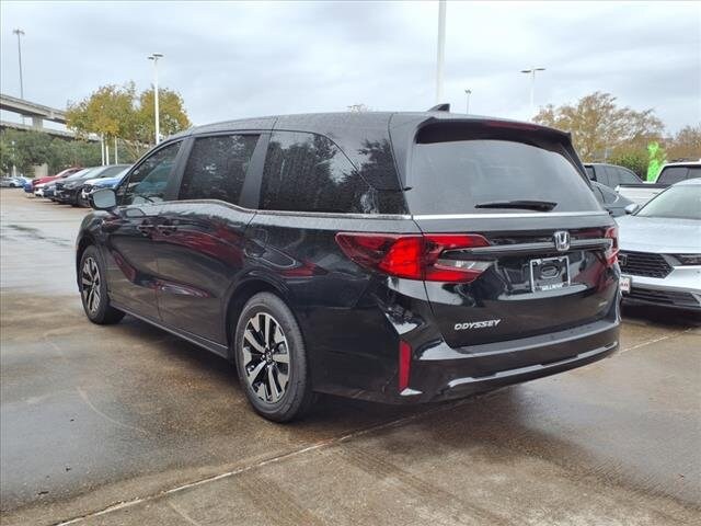 2026 Honda Odyssey EX-L photo 2