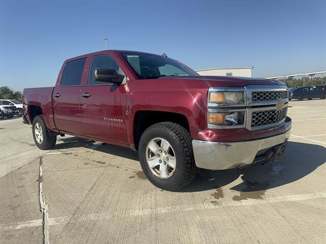 2014 Chevrolet Silverado 1500 LT photo 3