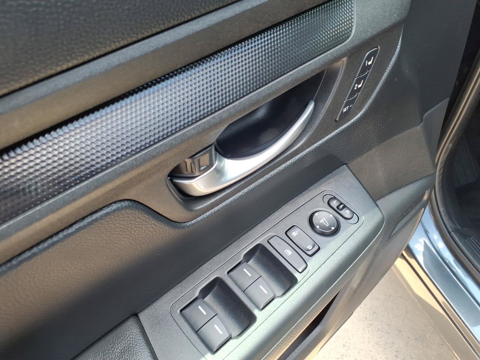 2024 Honda CR-V Sport-L - Photo 20