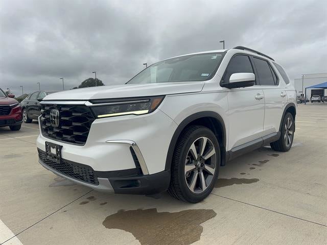 2023 Honda Pilot Elite - Photo 1