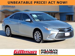 Used 2017 Toyota Camry XLE Sedan HM0019A near San Antonio, TX