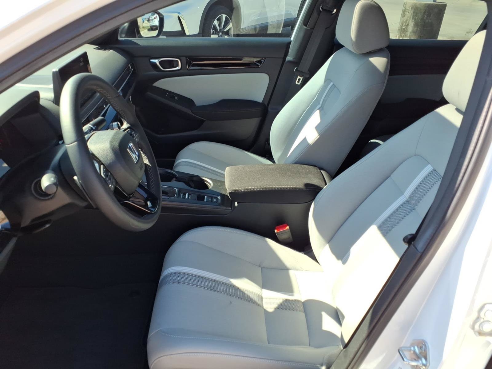 2026 Honda Civic Sport - Photo 18