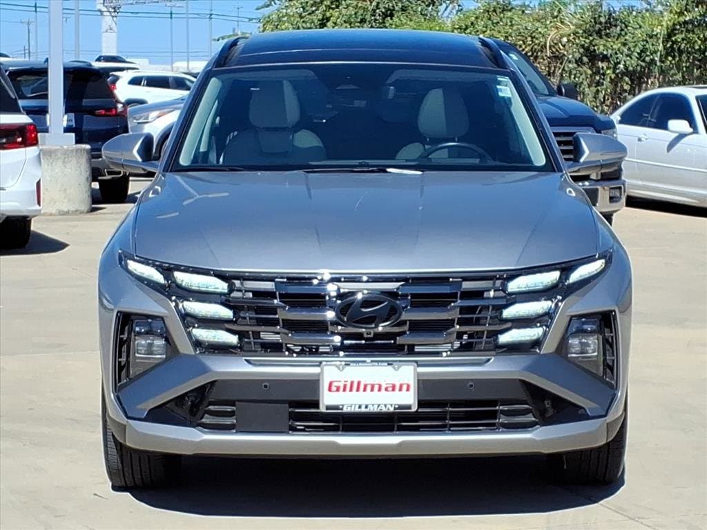 2025 Hyundai Tucson Limited photo 2