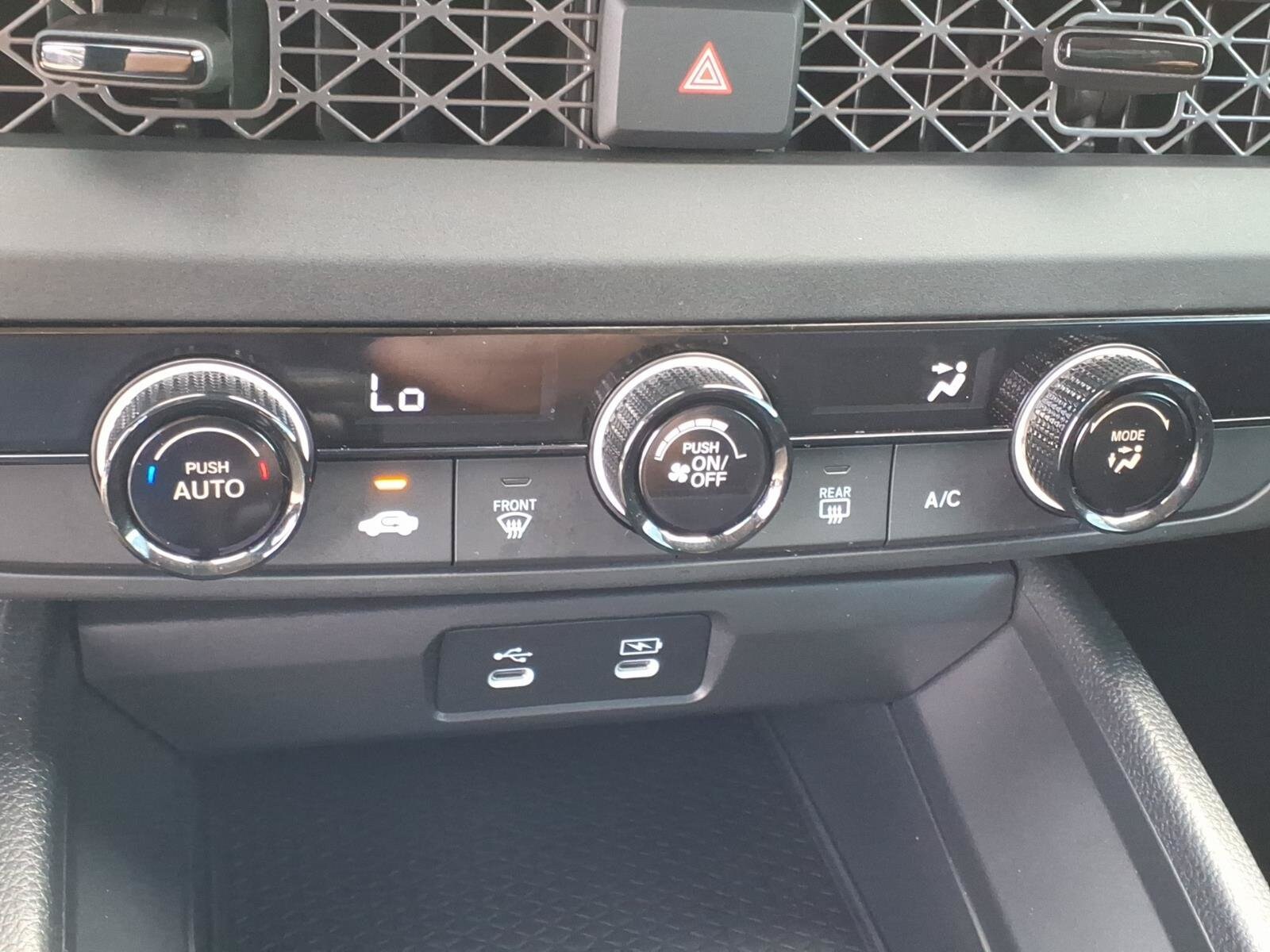 2025 Honda Accord LX - Photo 21