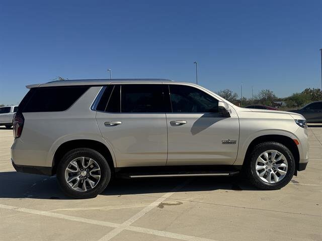 2024 Chevrolet Tahoe LT photo 2